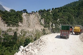 Enroute Shimla-Chitkul